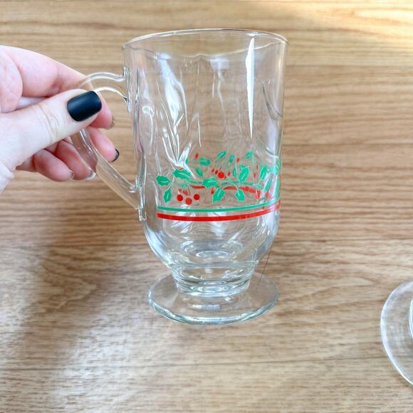 Vintage 1980s Christmas Mug Set Irish Coffee Mugs with a Holly Design Gold Rim - Picture 3 of 4